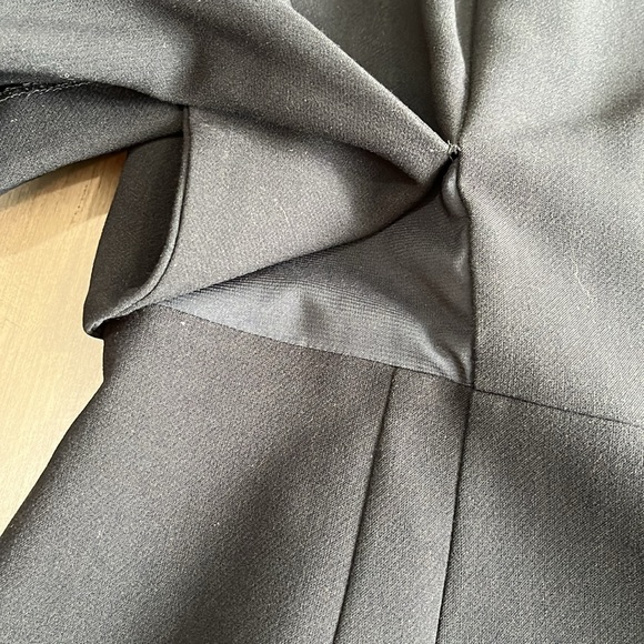 Alice + Olivia Virgil boatneck little black dress - Picture 5 of 13